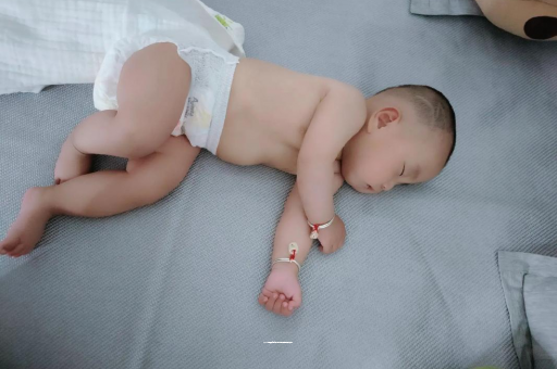 陕西宝宝呼吸道感染发烧